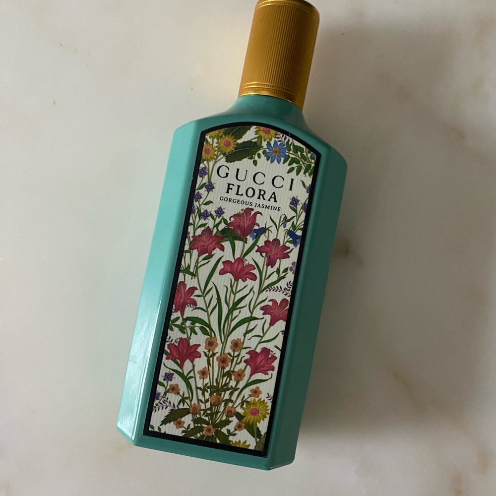 Gucci Flora Gorgeous Jasmine Perfume